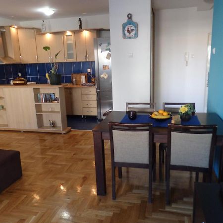 Apartment Erika 2 Újvidék Kültér fotó